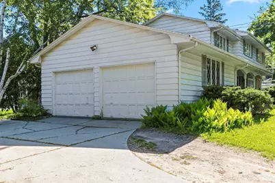 120 Iroquois Avenue, Green Bay, WI 54301 - Photo 70