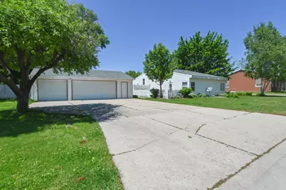 1395 Western Avenue, Green Bay, WI 54303 - Photo 1