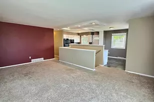 1743 Oshkosh Ave, Oshkosh, WI 54902 - Photo 2