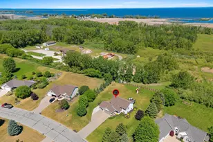 3054 Seafarer Way, Suamico, WI 54173 - Photo 40