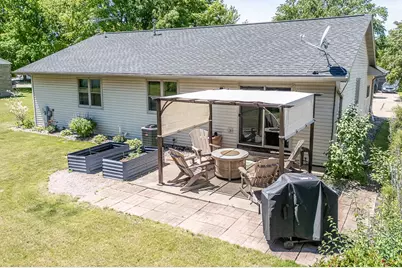 1504 Smith Street, New London, WI 54961 - Photo 46