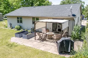 1504 Smith St, New London, WI 54961 - Photo 46