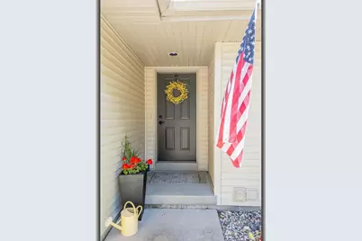 1504 Smith Street, New London, WI 54961 - Photo 2