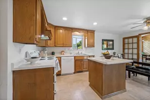 1773 Briarwood Ct, De Pere, WI 54115 - Photo 10