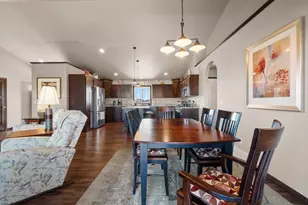 5560 N Providence Ave, Appleton, WI 54913 - Photo 24