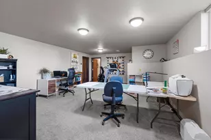 5560 N Providence Ave, Appleton, WI 54913 - Photo 46