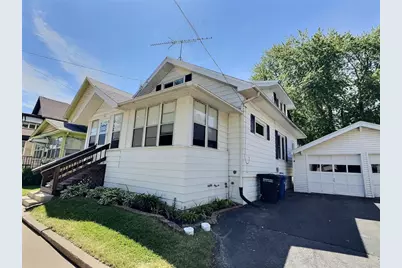 611 E Parkway Avenue, Oshkosh, WI 54901 - Photo 22