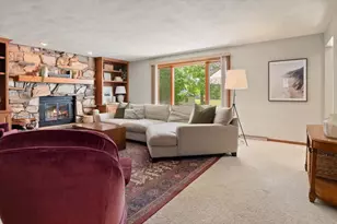 1825 Eagle Dr, Neenah, WI 54956 - Photo 24