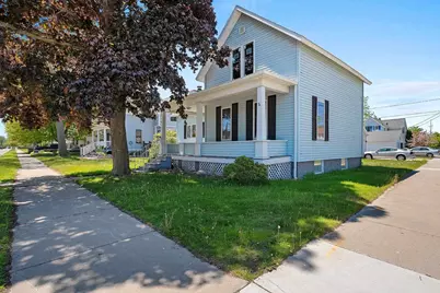 1603 Pierce Avenue, Marinette, WI 54143 - Photo 2