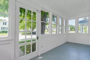 920 Wisconsin St, Oshkosh, WI 54901 - Photo 4