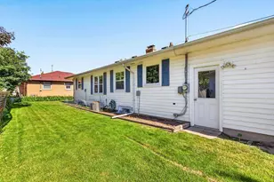 415 E 16th St, Kaukauna, WI 54130 - Photo 40
