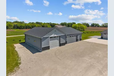 3007 Winnegamie Drive, Appleton, WI 54914 - Photo 20