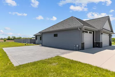 3007 Winnegamie Drive, Appleton, WI 54914 - Photo 22