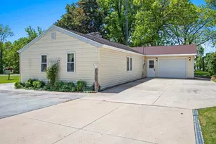 N3109 Ecker Lakeland Dr, Chilton, WI 53014 - Photo 36