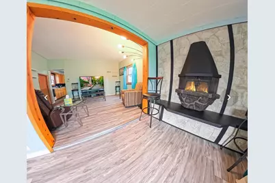 361 S Peck Avenue, Peshtigo, WI 54157 - Photo 4