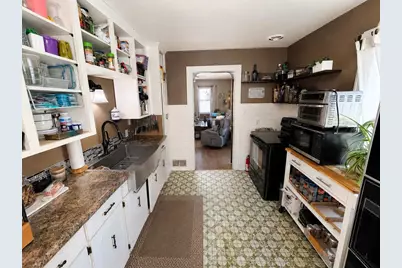 1210 10th Avenue, Green Bay, WI 54304 - Photo 8