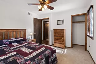 933 E Capitol Dr, Appleton, WI 54911 - Photo 26