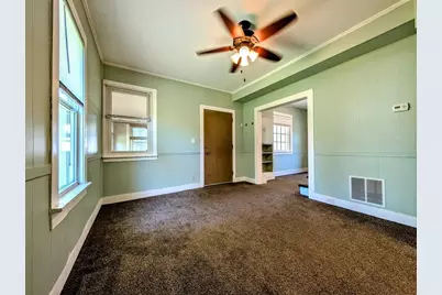 1421 W Bent Avenue, Oshkosh, WI 54901 - Photo 6