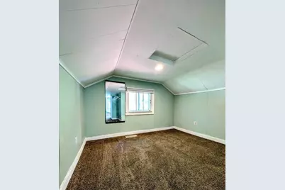 1421 W Bent Avenue, Oshkosh, WI 54901 - Photo 18
