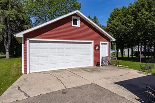 1431 S Walden Ave, Appleton, WI 54915 - Photo 20