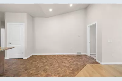 1274 Cameron Circle, Neenah, WI 54956 - Photo 14