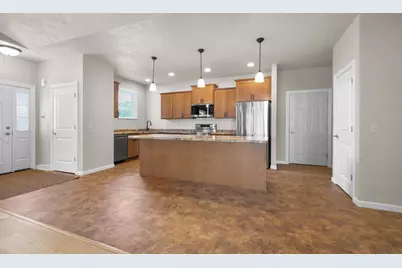 1274 Cameron Circle, Neenah, WI 54956 - Photo 12