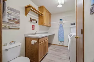 125 Kayla St, Combined Locks, WI 54113 - Photo 12