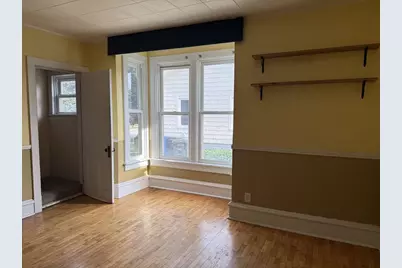 1021 Eastman Street, Oshkosh, WI 54901 - Photo 8