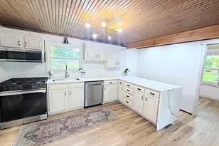 N6515 Laurmar Ln, Oneida, WI 54155 - Photo 10