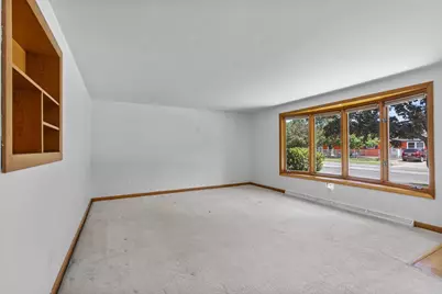 1114 Bellevue Street, Green Bay, WI 54302 - Photo 8