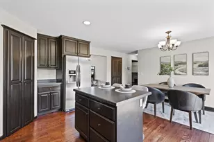 631 Pebblestone Cir, Hobart, WI 54155 - Photo 20