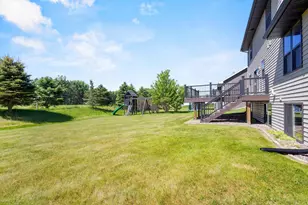 631 Pebblestone Cir, Hobart, WI 54155 - Photo 52