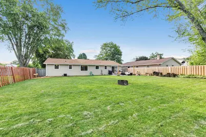 2316 Serenade Lane, Green Bay, WI 54301 - Photo 2