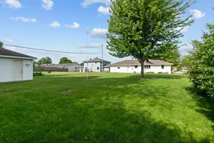 3300 N Lawe St, Appleton, WI 54911 - Photo 34