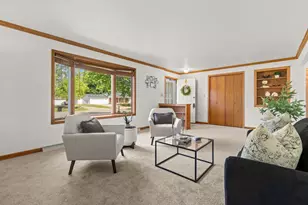 3300 N Lawe St, Appleton, WI 54911 - Photo 8
