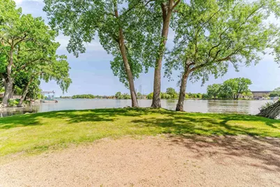 280 N Campbell Road #C, Oshkosh, WI 54902 - Photo 24