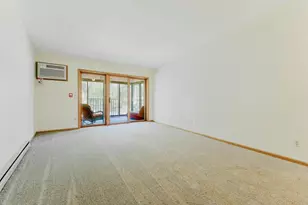 280 N Campbell Rd, Oshkosh, WI 54902 - Photo 2
