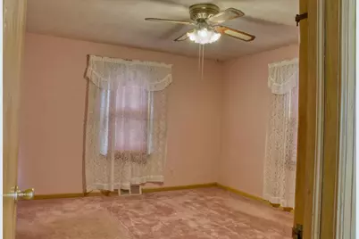 921 W Weiland Avenue, Appleton, WI 54914 - Photo 10