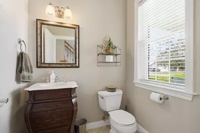 1594 Kingswood Drive, Neenah, WI 54956 - Photo 12