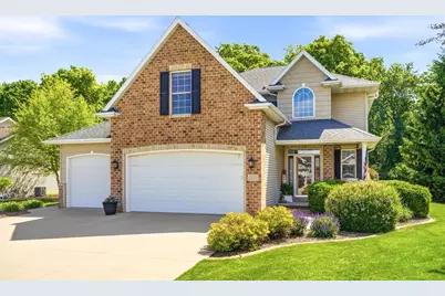 1594 Kingswood Drive, Neenah, WI 54956 - Photo 1