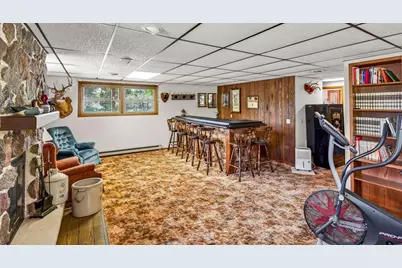 1858 Oakridge Road, Neenah, WI 54956 - Photo 24