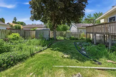 1018 Hawk Street, Oshkosh, WI 54902 - Photo 42