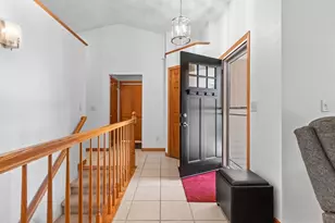 W6034 Paige Way, Appleton, WI 54915 - Photo 4