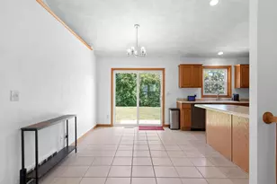 W6034 Paige Way, Appleton, WI 54915 - Photo 12