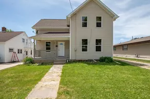 315 Cleveland St, Brillion, WI 54110 - Photo 38