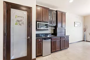 W2145 Bonnie Ln, Kaukauna, WI 54130 - Photo 6