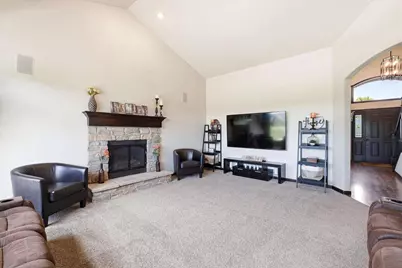 W2145 Bonnie Lane, Kaukauna, WI 54130 - Photo 4