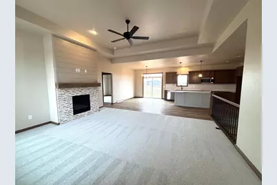 W6538 Breezy Way, Appleton, WI 54915 - Photo 4