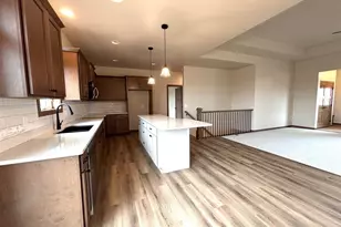 W6538 Breezy Way, Appleton, WI 54915 - Photo 8