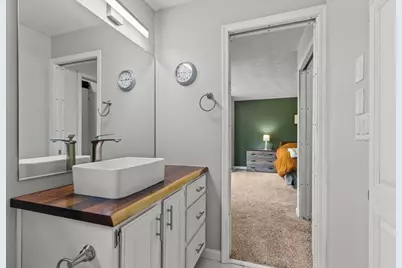 1245 Weatherwood Drive, Neenah, WI 54956 - Photo 32